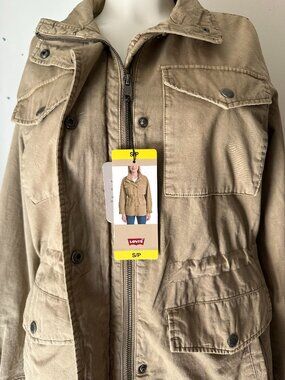 Levi’s - Women's Canvas Four-Pocket Utility Jacket Size S NWT